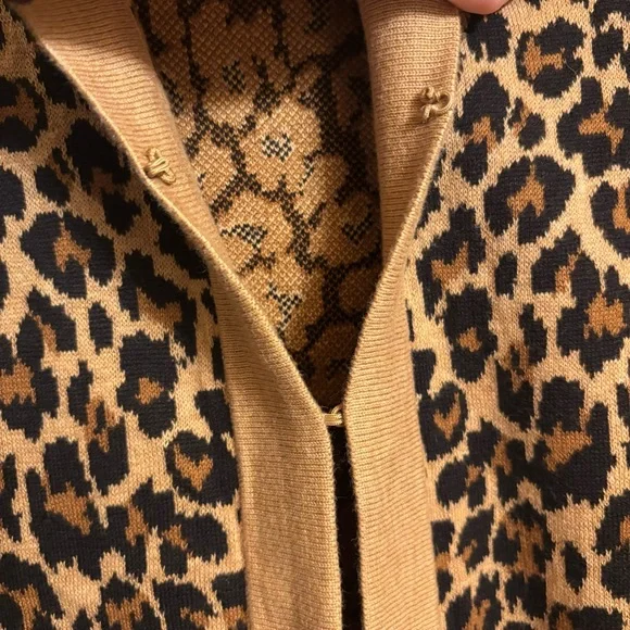 Women’s Cheetah / Leopard Print Lands End Cardigan, Size 1XL, Animal Print - Picture 4 of 7